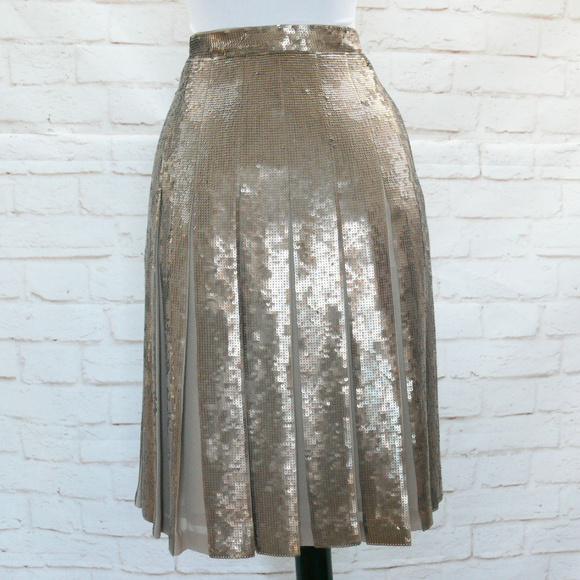BCBG Maxazria Sequin Pleated Skirt S M Pewter NWT - Picture 4 of 7